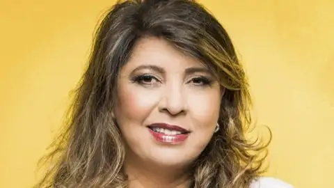 Roberta Miranda diz que não assumiu bissexualidade por causa de sua mãe: "Ela preferia me ver morta"